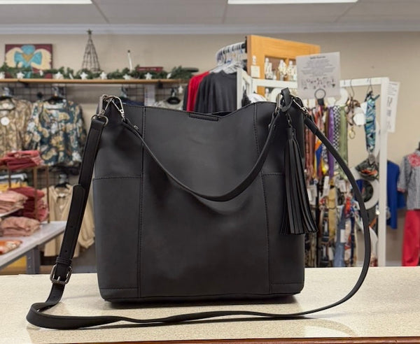 CAS - Simply Noelle Tassel Shoulder Bag