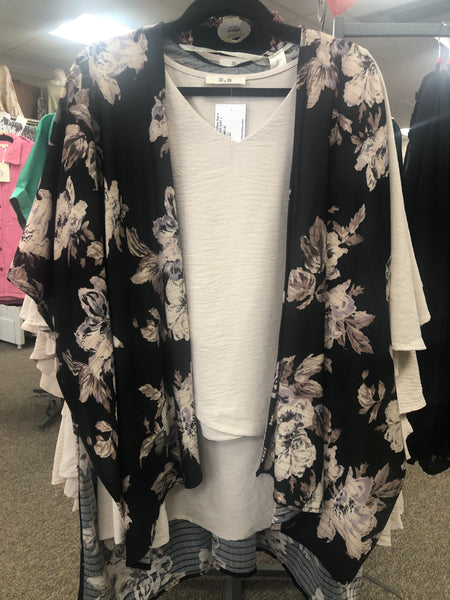 Miss Falling For Floral Wrap