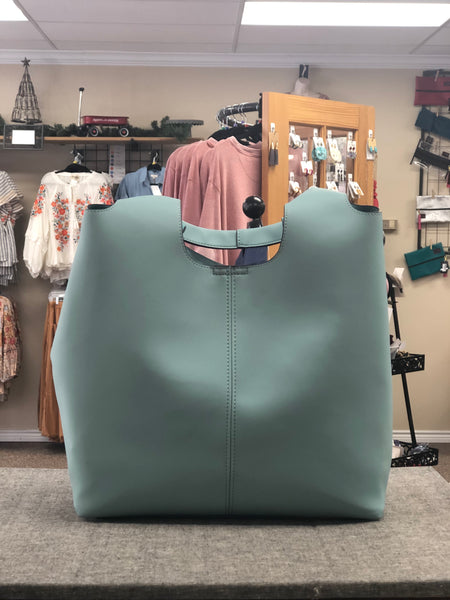 Miss Pebble Shopper Tote/Bag